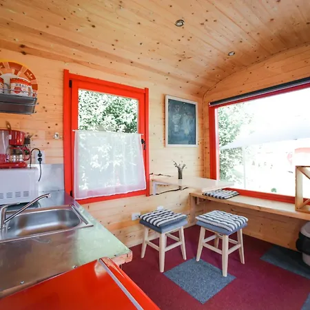 Campsite Red Tiny *