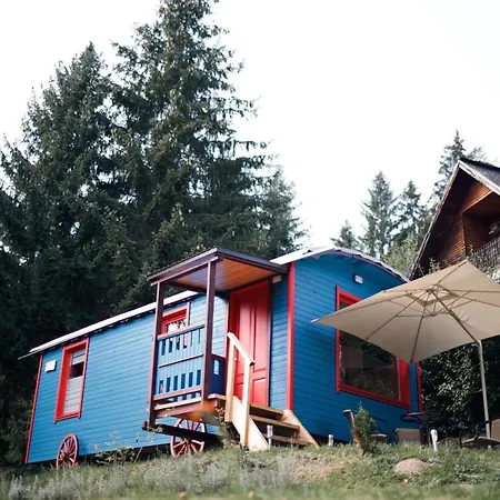 Red Tiny Campsite Voronet